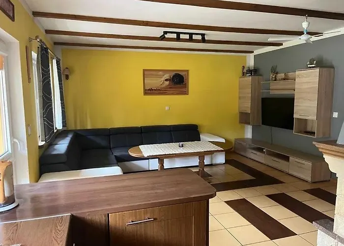 Holiday home Nad Jeziorem Harsz